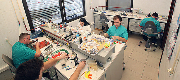 The business logic of a dental laboratory