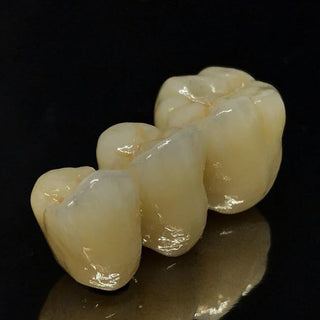Sistema de blocos de zircônia multicamadas UTEx Pro Sirona 